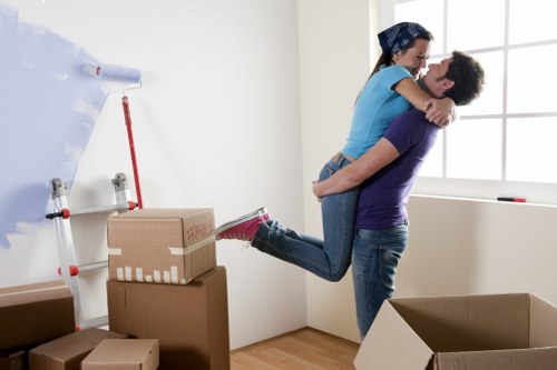 Local movers assisting with a household move near Hadley Wood