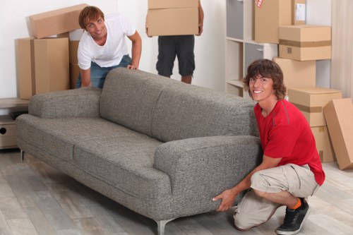 Hadley Wood man and van service for home and office transport